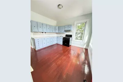 68 Whitmarsh Street, Providence, RI 02907 - Photo 4