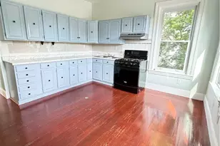 68 Whitmarsh St, Providence, RI 02907 - Photo 4