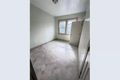 68 Whitmarsh Street, Providence, RI 02907 - Photo 6