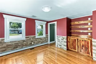 327 England St, Cumberland, RI 02864 - Photo 8