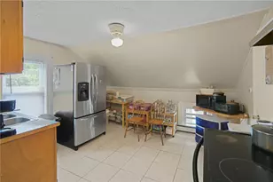 11 Eva St, Providence, RI 02909 - Photo 6