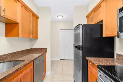 15 Higgins Street #105, Smithfield, RI 02917 - Photo 6