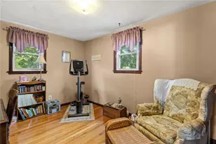 67 Winston Ave, Warwick, RI 02886 - Photo 22