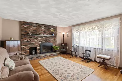 67 Winston Avenue, Warwick, RI 02886 - Photo 6