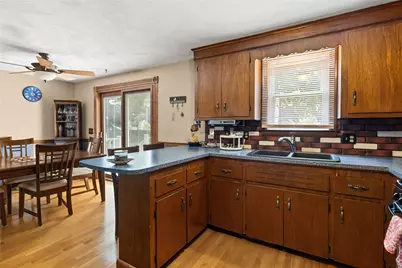 67 Winston Avenue, Warwick, RI 02886 - Photo 12