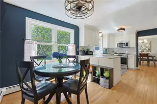 16 Heritage Ct, Cranston, RI 02921 - Photo 16