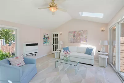 16 Heritage Court, Cranston, RI 02921 - Photo 20