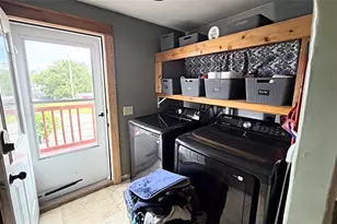 1010 Main St, West Warwick, RI 02893 - Photo 16
