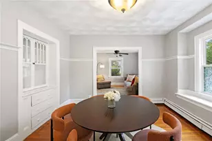 1059 Narragansett Blvd, Cranston, RI 02905 - Photo 12