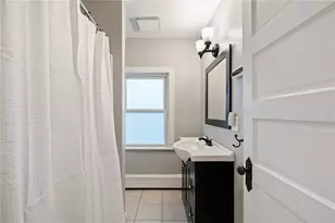 1059 Narragansett Blvd, Cranston, RI 02905 - Photo 26
