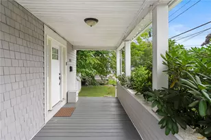 1059 Narragansett Blvd, Cranston, RI 02905 - Photo 36