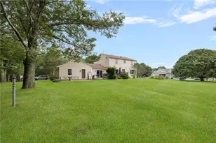 111 Olney Arnold Rd, Cranston, RI 02921 - Photo 42
