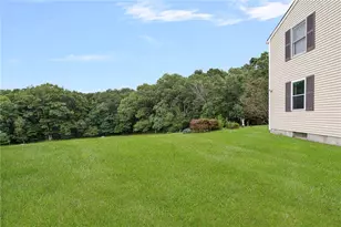 111 Olney Arnold Rd, Cranston, RI 02921 - Photo 46