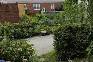 62 De Pinedo St, Providence, RI 02904 - Photo 2