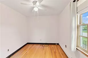 39 River St, Bristol, RI 02809 - Photo 22