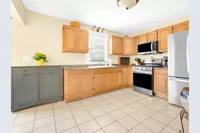 100 Central Avenue, East Providence, RI 02914 - Photo 30