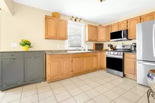 100 Central Ave, East Providence, RI 02914 - Photo 30