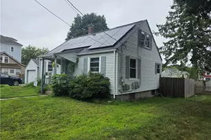 142 Rutland St, Woonsocket, RI 02895 - Photo 1