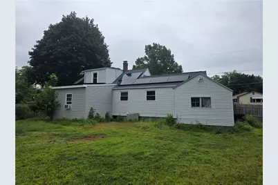 142 Rutland Street, Woonsocket, RI 02895 - Photo 4