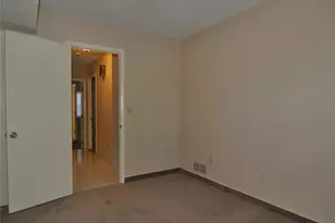 77 Hoffman Ave, Cranston, RI 02920 - Photo 14