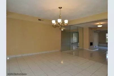 77 Hoffman Avenue #C, Cranston, RI 02920 - Photo 8