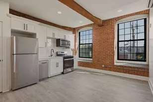50 Ashburton St, Providence, RI 02904 - Photo 4