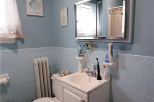 47 Downes Ave, Pawtucket, RI 02861 - Photo 14
