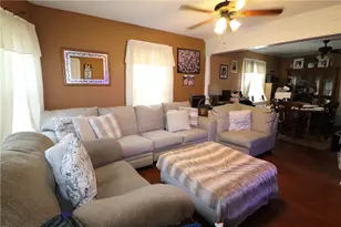 47 Downes Ave, Pawtucket, RI 02861 - Photo 8