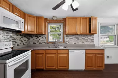 139 Andrews Avenue, West Warwick, RI 02893 - Photo 10