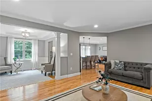 77 Spring St, Hopkinton, RI 02832 - Photo 10