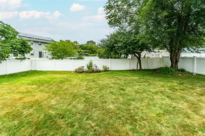 43 Topaz Drive, Warwick, RI 02818 - Photo 44