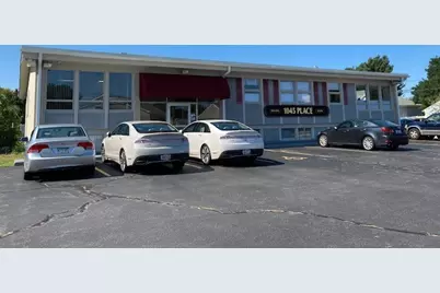 1045 Warwick Avenue #104, Warwick, RI 02888 - Photo 1