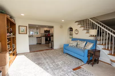836 Main Road, Tiverton, RI 02878 - Photo 26