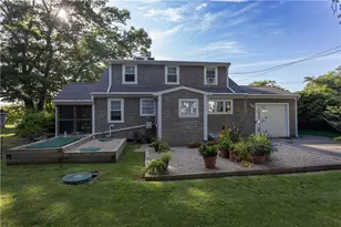 836 Main Rd, Tiverton, RI 02878 - Photo 4
