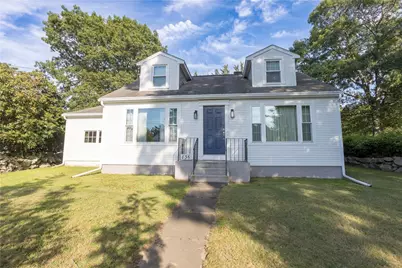 836 Main Road, Tiverton, RI 02878 - Photo 1