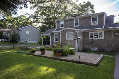 836 Main Road, Tiverton, RI 02878 - Photo 2