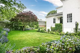 12 Poplar St, Newport, RI 02840 - Photo 26