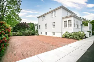 12 Poplar St, Newport, RI 02840 - Photo 28