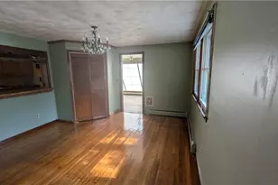 7 Charlotte Dr, Bristol, RI 02809 - Photo 8