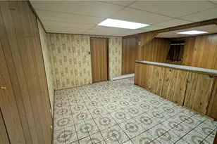 7 Charlotte Dr, Bristol, RI 02809 - Photo 22