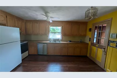 7 Charlotte Drive, Bristol, RI 02809 - Photo 10