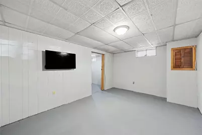42 Roger Williams Avenue, East Providence, RI 02916 - Photo 36
