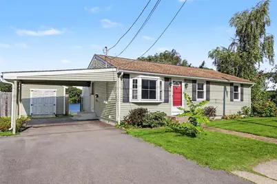 42 Roger Williams Avenue, East Providence, RI 02916 - Photo 2