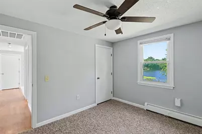 42 Roger Williams Avenue, East Providence, RI 02916 - Photo 32