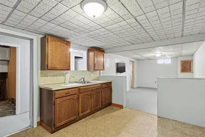 42 Roger Williams Avenue, East Providence, RI 02916 - Photo 38