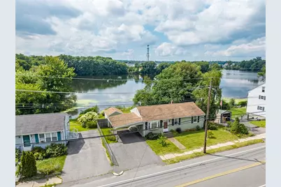42 Roger Williams Avenue, East Providence, RI 02916 - Photo 1