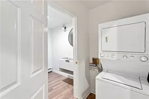 181 Benefit Street St, Pawtucket, RI 02860 - Photo 12