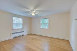 45 Hawthorne Ave, Barrington, RI 02806 - Photo 32
