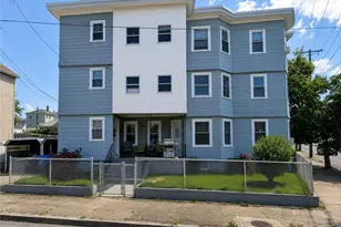 868 Main St, Pawtucket, RI 02860 - Photo 1