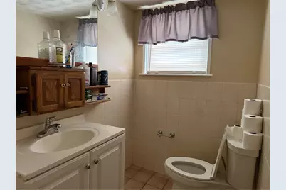 868 Main Street, Pawtucket, RI 02860 - Photo 14